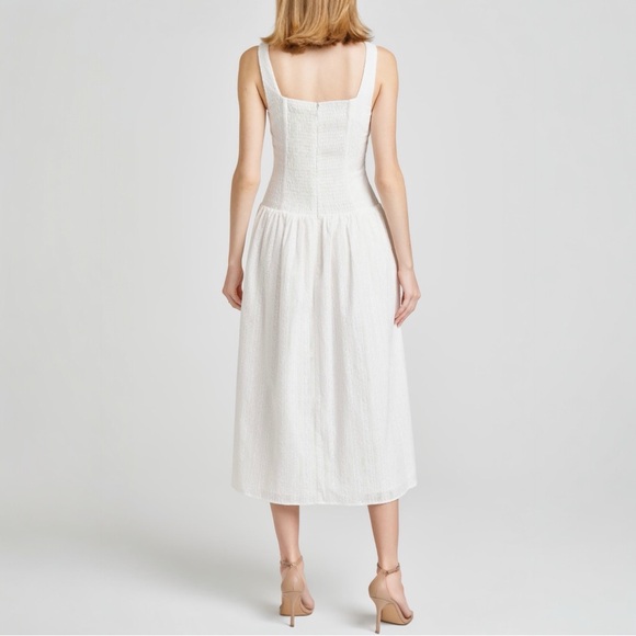 Sold - Picture 2 of 12